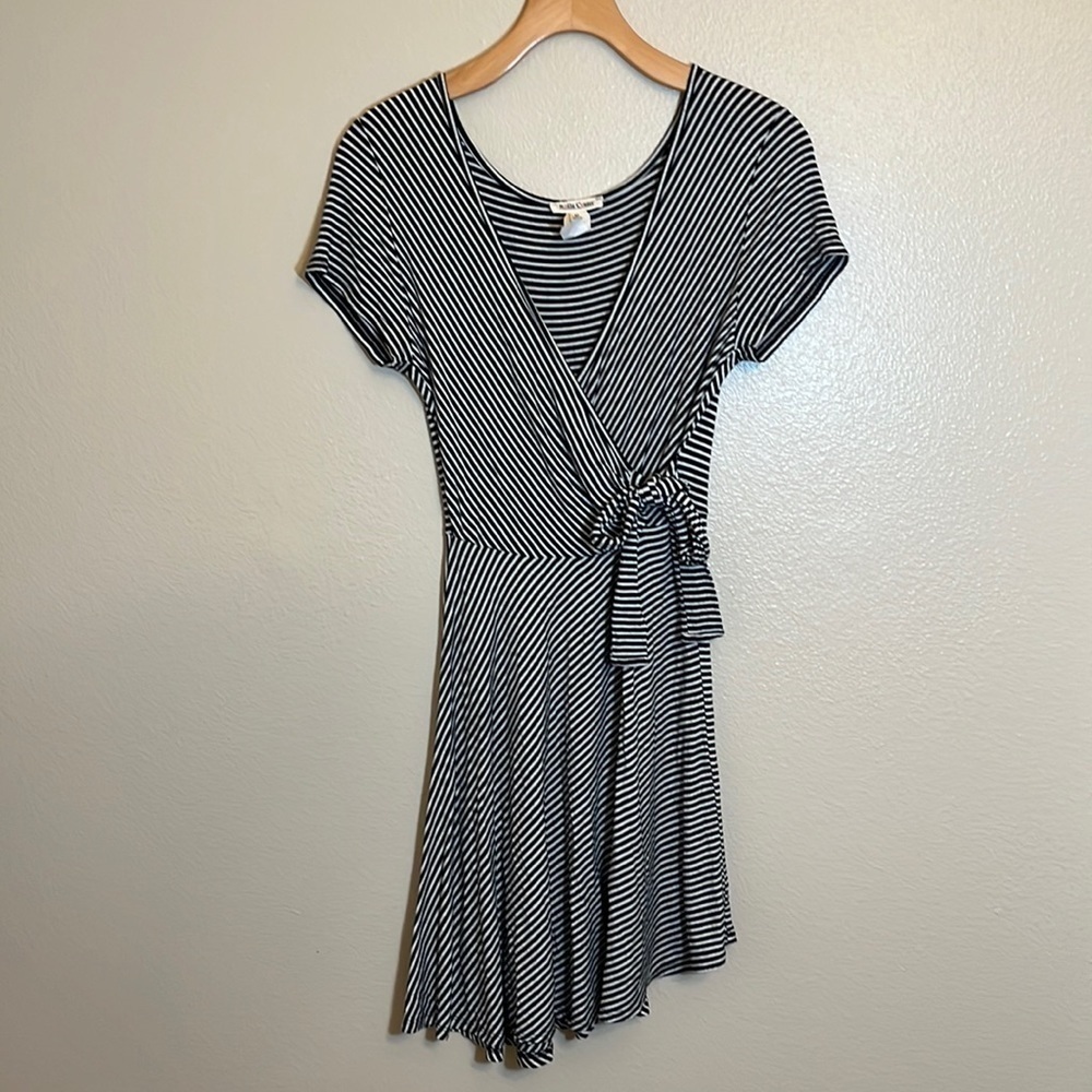 Set Of 2 Striped Casual Dresses